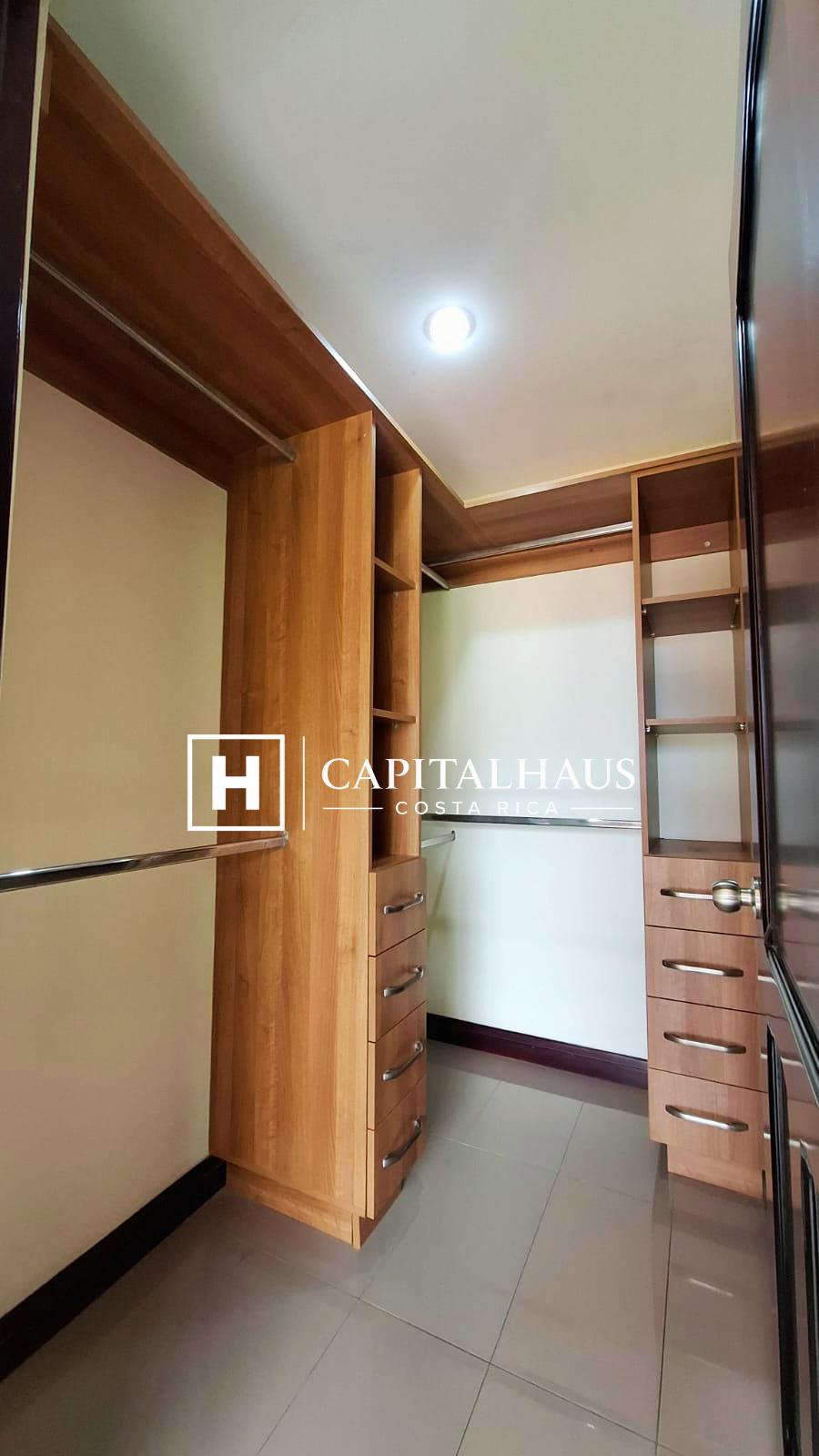 Casa La Cataluña Alajuela 18