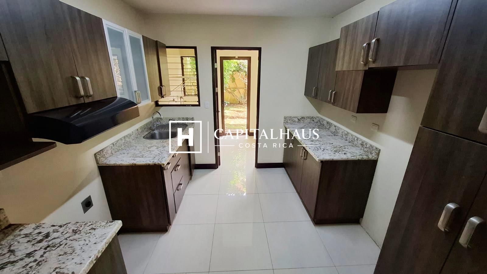 Casa La Cataluña Alajuela 6