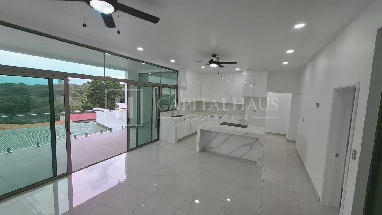 Apartamento Premium Sabanilla 6