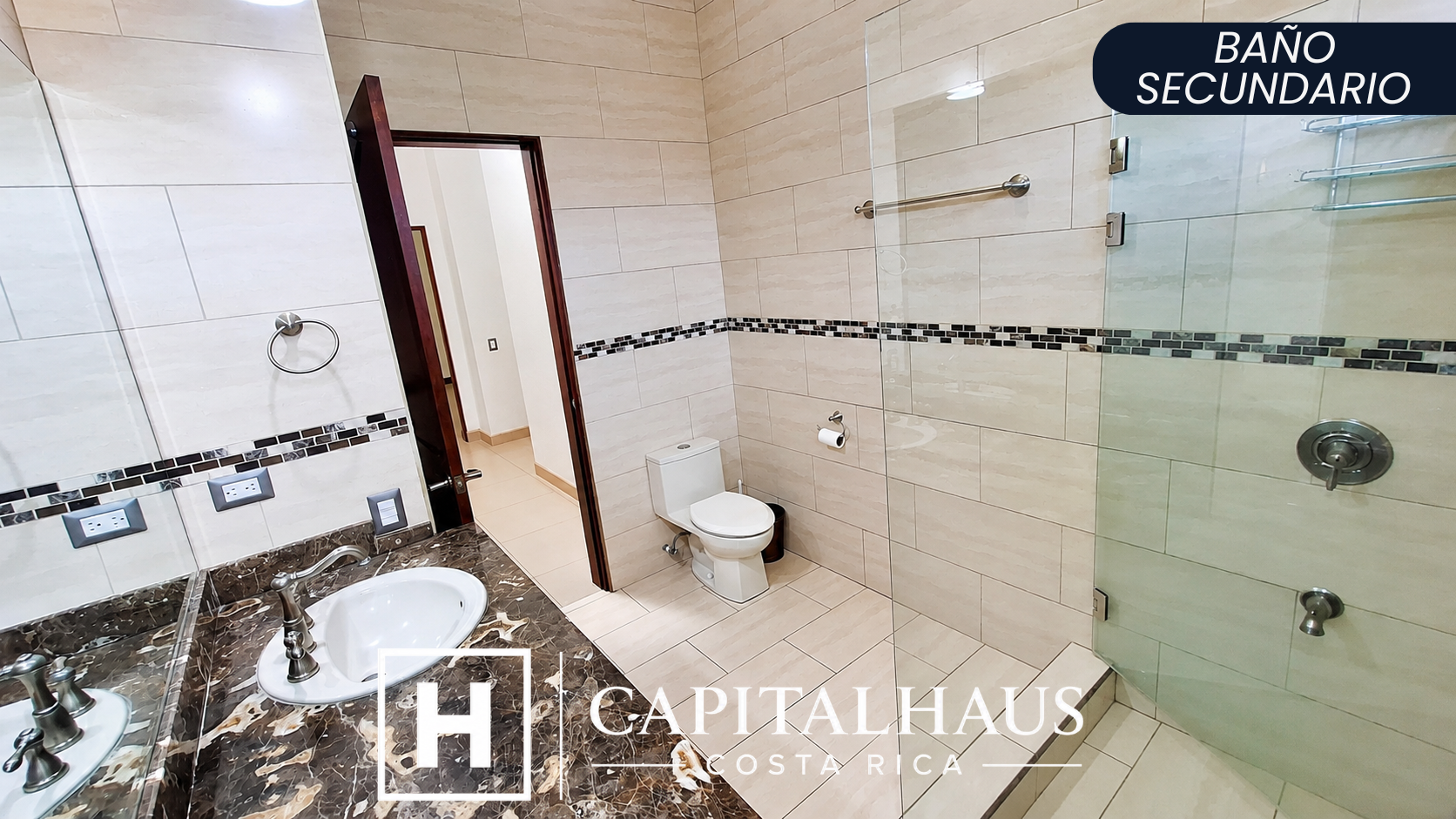 Casa Premium Santa Ana 32
